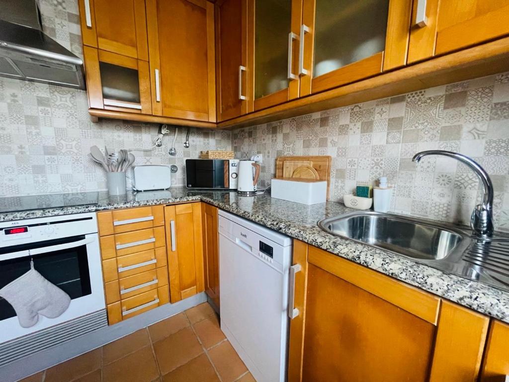 Casa Sonia Great Location Quiet Area Easy Access Villa Obidos Bagian luar foto